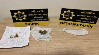 Kütahyada durdurulan bir araçta uyuşturucu madde ele geçirildi