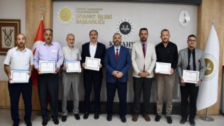 Kütahyada hatimle teravih namazı kıldıran din görevlilerine teşekkür belgesi