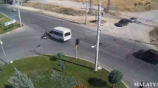 Malatyadaki kazalar Kent Güvenlik Yönetim Sistemi kameralarına yansıdı
