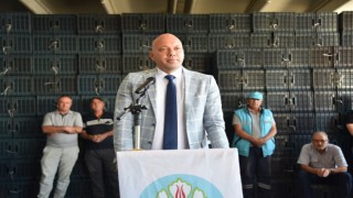 Manisa Büyükşehir, 120 bin kasanın dağıtımına Demircide başladı