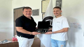 Manisa FKdan Aliağa FKya transfer olan Mehmet Uysala teşekkür