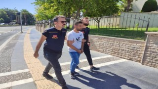 Marmariste 12 düzensiz göçmeni kaçırmaya çalışan şüpheli tutuklandı