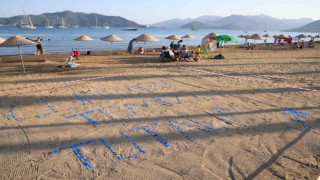 Marmariste plastik kapaklarla çevre mesajı verildi