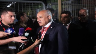 Mehmet Büyükekşi: “Takımımıza güveniyoruz”