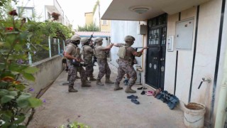 Mersinde tefeci operasyonu: 14 gözaltı