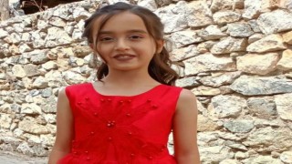 Minik Ravza, trafik kazasında hayatını kaybetti