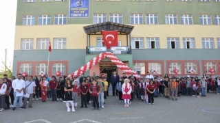 Muşta eğitim öğretim yılının ilk ders zili çaldı