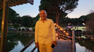 Nazillinin sevilen müdürüne renkli veda