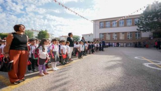 Okula gelen veliler ile ziyaretçilerin kayıtları tutulacak