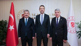 Osmaniye Valisi Yılmaz, Ankara'da temaslarını sürdürüyor