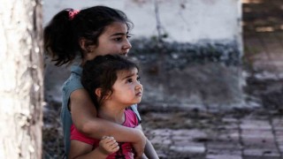 Otların tutuşmasıyla başlayan yangın, evlere yönelince büyük korku yaşandı