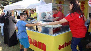 “Özhan Lezzetleri 2. Gastronomi Festivalinde Bursalılarla buluştu