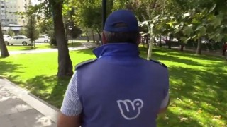 Polis Milli Piyango satıcısı kılığına girdi, uyuşturucu tacirini yakaladı