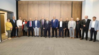 Rektör Prof. Dr. Altun, Daire Başkanları ile Bir Araya Geldi