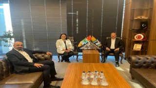 Sağlık Sen Manisa Şube Başkanı Tınazdan genel merkezde yoğun mesai