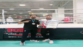 Samsunlu kick boksçu Avrupa şampiyonu oldu