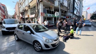 Sarhoş şahıs aracın önünden geçerken kendini yere bıraktı
