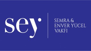 SEY Vakfı depremzede öğrencilerin elini bırakmadı