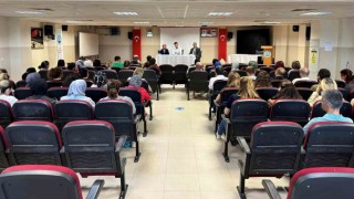 Simav Kaymakamı Karaloğlu, ingilizce öğretmenleriyle bir araya geldi