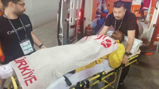 Simon Deli, ayağında kırık şüphesiyle hastaneye kaldırıldı