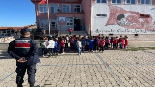Şuhutta jandarma ve polisten trafik denetimi