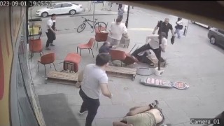 Sultanbeylinde 2 grup arasındaki tabureli kavga kamerada