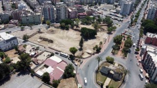 Tarsus'ta ekmek 3 TL, belediye 2. halk ekmek fırını için harekete geçti