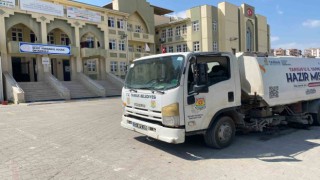 Tarsustaki okullarda temizlik ve dezenfeksiyon çalışması yapıldı