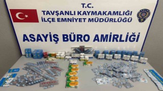 Tavşanlıda pazardaki tezgahta satışı yasak ilaçlar ele geçirildi