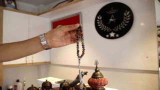 Tespih ustası doğadan gelen şifayı tespih ve takıya sıkıştırdı