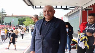 TFF Başkanı Büyükekşiden maç öncesi forma çağrısı