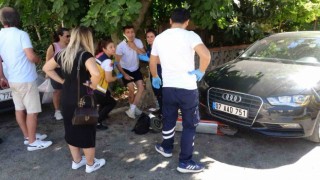 Ticari taksiye çarpan scooter sürücüsü yaralandı