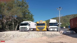 Tır parkı tamam, sırada otomobiller ve karavanlar için parkı var