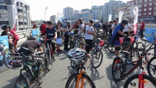 Trabzonda Avrupa Hareketlilik Haftası kapsamında bisiklet turu düzenlendi