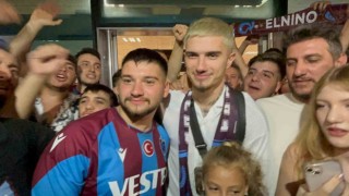 Trabzonspor, eski oyuncusu Berat Özdemiri Trabzona getirdi