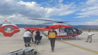 Trafik kazasında yaralandı ambulans helikopterle nakil edildi