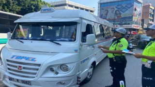 Adana polisinden sürücülere korna uyarısı
