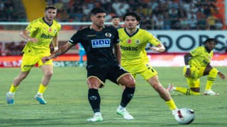 Trendyol Süper Lig: Corendon Alanyaspor: 0 - Fenerbahçe 0 (Maç devam ediyor)