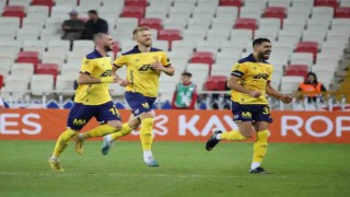 Trendyol Süper Lig: E.Y Sivasspor: 1 - MKE Ankaragücü: 3 (Maç sonucu)