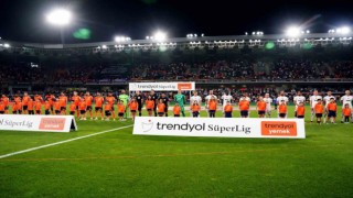 Trendyol Süper Lig: Galatasaray: 0 - RAMS Başakşehir: 0 (Maç devam ediyor)