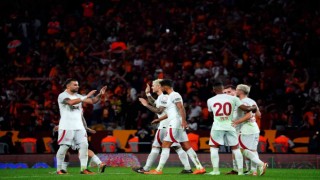 Trendyol Süper Lig: İstanbulspor: 0 - Galatasaray: 1 (İlk yarı)