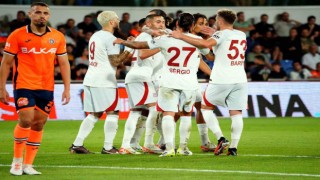 Trendyol Süper Lig: RAMS Başakşehir: 0 - Galatasaray: 1 (İlk yarı)