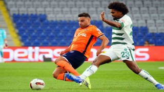 Trendyol Süper Lig: RAMS Başakşehir: 0 - Konyaspor: 0 (İlk yarı)