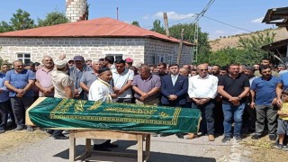 Tuncelide cansız bedeni suda bulanan şahıs toprağa verildi