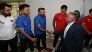 U-18 Beyzbol 5 Milli Takımı Dünya Kupasına Kayseride hazırlanıyor