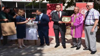 Ulada yılın Ahisine Kaftan