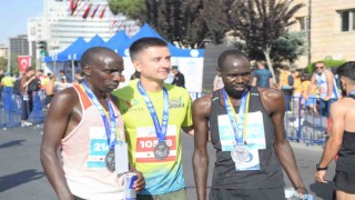 Uluslararası Yarı Maratonuna İlkler Damga Vurdu