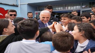 Ümraniyede ilk ders zili çaldı