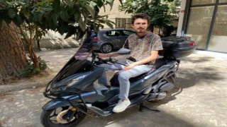 Üsküdarda motosikletiyle polisi taşıyan genç: “Bence polis memuru terfi almayı hak ediyor”