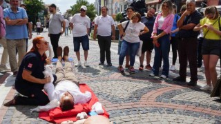 Uygulamalı ilkyardım eğitimine vatandaşlardan yoğun ilgi